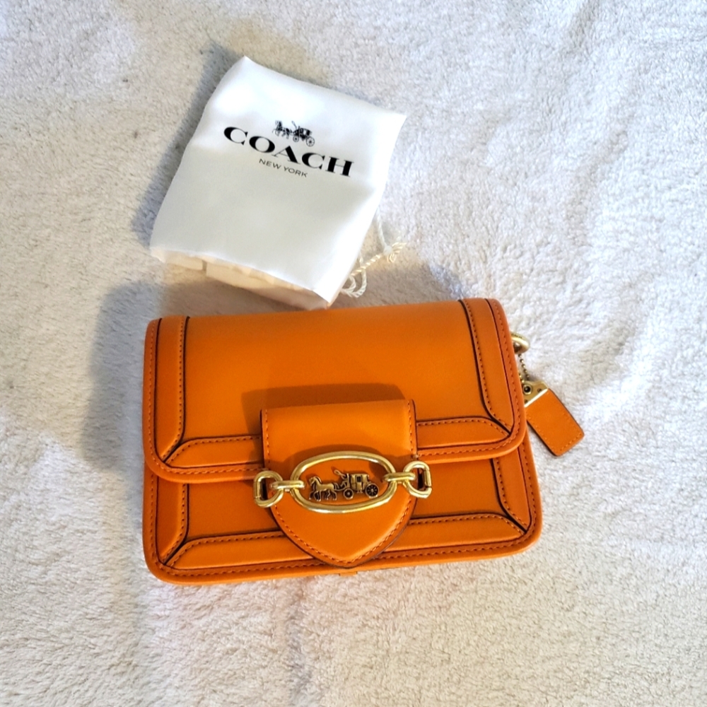 Coach bag - Hero in Papaya